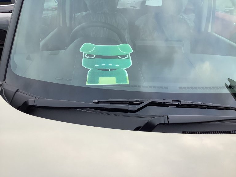デリカミニ展示車ございます！