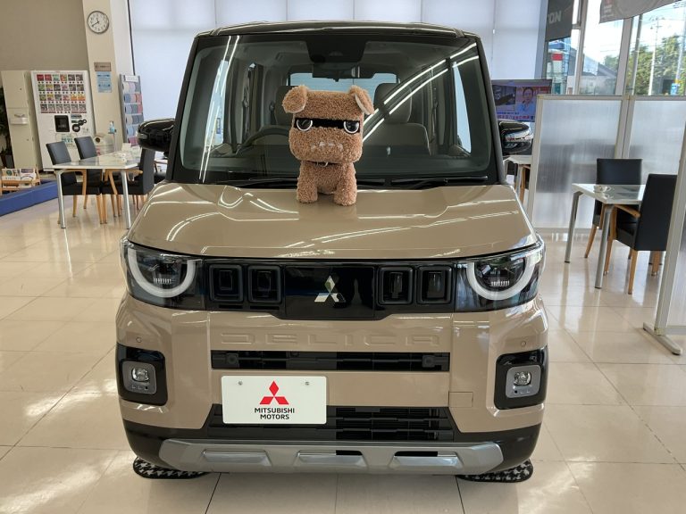 新型デリカミニ展示車来ました！